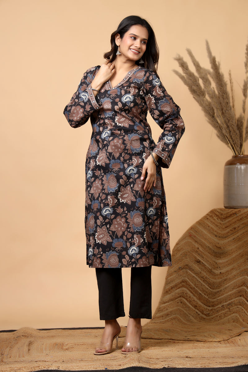 Mehrua Noir Floral Printed Kurta Set
