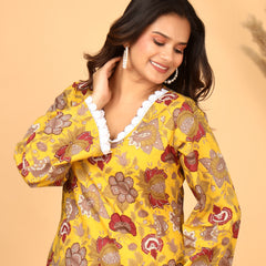 Sunehri Phool Floral Printed Kurta Set