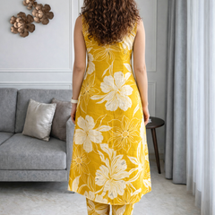 Yellow Floral Print Sleeveless Kurta Set Back