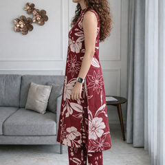 Maroon Abstract Print Sleeveless Kurta Set Side