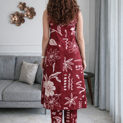 Maroon Abstract Print Sleeveless Kurta Set back