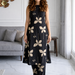 Black Floral Print Sleeveless Kurta Set Front