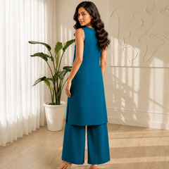 Solid Sleeveless Straight Kurta Set