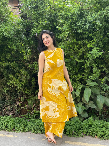 Yellow Floral Print Sleeveless Kurta Set