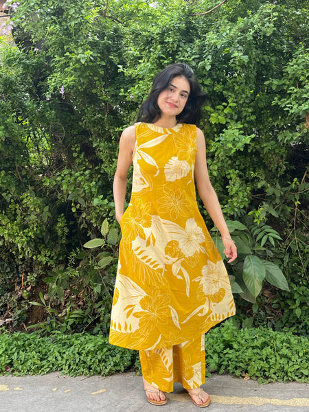 Yellow Floral Print Sleeveless Kurta Set